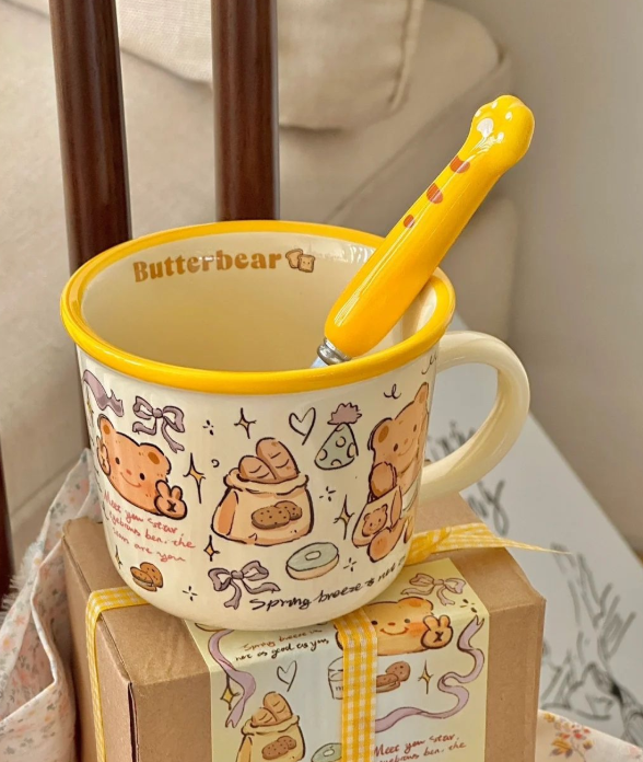 Screenshot 2025-10-27 114812 Ly gốm Butterbear kèm muỗng dễ thương