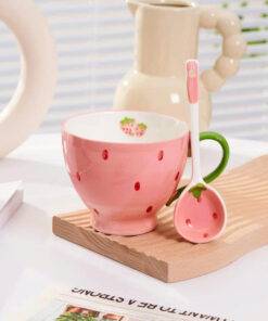 Cốc gốm dâu tây kèm muỗng – Strawberry Cup Set