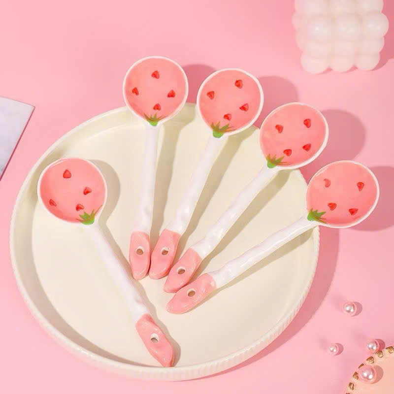 z7071459156200_4debff1c41aa2de56cd07ccd0eca7833 Muỗng họa tiêt dễ thương